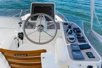 Thumbnail von Azimut 50