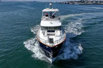 Thumbnail von Azimut 50