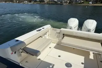 Thumbnail von Boston Whaler 285 Conquest Pilothouse