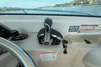 Thumbnail von Boston Whaler 285 Conquest Pilothouse