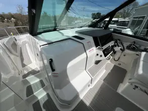 Thumbnail von Sea Ray 320 Sundancer Outboard