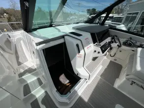Thumbnail von Sea Ray 320 Sundancer Outboard