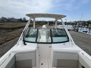 Thumbnail von Boston Whaler 240 Vantage