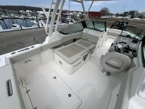 Thumbnail von Boston Whaler 240 Vantage