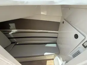 Thumbnail von Boston Whaler 330 Vantage