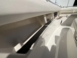 Thumbnail von Boston Whaler 350 Realm