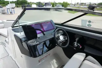 Thumbnail von Sea Ray SLX 280