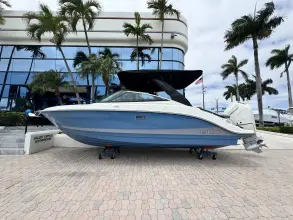 Sea Ray SLX 260 Outboard