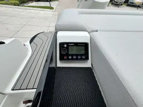 Thumbnail von Sea Ray SLX 260 Outboard