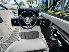 Thumbnail von Sea Ray SLX 260 Outboard