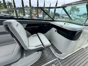 Thumbnail von Sea Ray SLX 260 Outboard