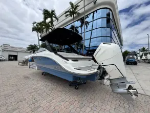Thumbnail von Sea Ray SLX 260 Outboard