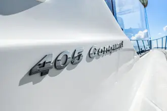 Thumbnail von Boston Whaler 405 Conquest
