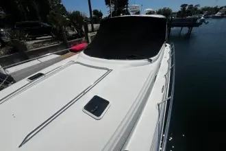 Thumbnail von Sea Ray 410 Express Cruiser