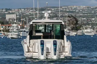 Thumbnail von Tiara Yachts 43LE