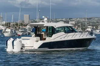 Thumbnail von Tiara Yachts 43LE