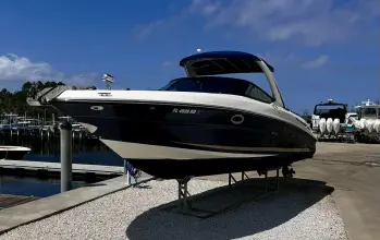 Sea Ray SLX 300