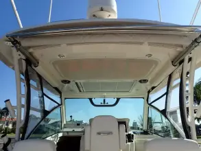 Thumbnail von Grady White Express 330