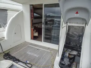 Thumbnail von Meridian 391 Sedan
