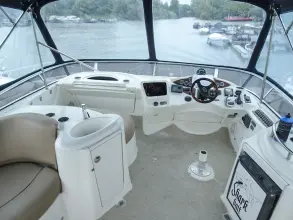 Thumbnail von Meridian 391 Sedan