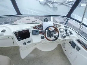 Thumbnail von Meridian 391 Sedan