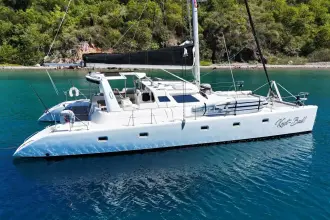 Voyage Yachts 500 Knot Bad