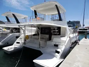 Leopard 43 Powercat  LIVITUP