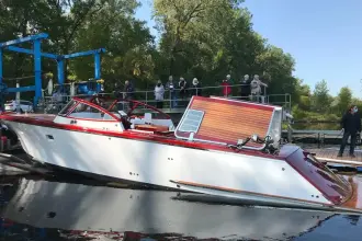 Custom Runabout Hybrid 45