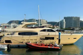 Ferretti Yachts 840 10217390