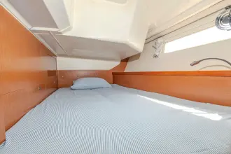 Thumbnail von Beneteau Oceanis 41 Tonic III