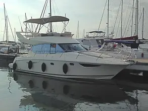 Prestige 400 Fly