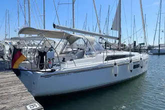 Thumbnail von Beneteau Oceanis 34.1