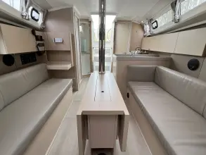 Thumbnail von Beneteau Oceanis 35.1