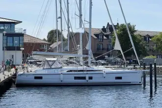 Thumbnail von Beneteau Oceanis 46.1