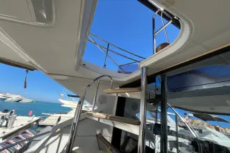 Thumbnail von Beneteau Monte Carlo 47 Fly
