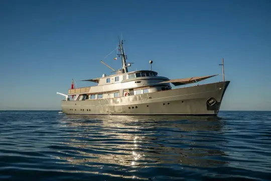 Laurent Giles Gentlemans Motor Yacht La Fenice