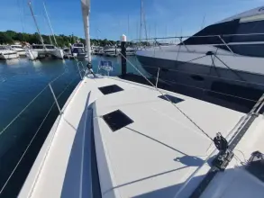 Thumbnail von Bavaria C42 224000099-C42 Available NOW!