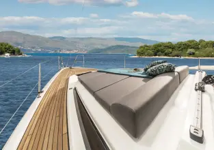 Thumbnail von Bavaria C42 224000099-C42 Available NOW!