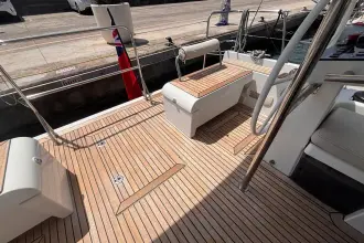 Thumbnail von Beneteau Oceanis Yacht 54