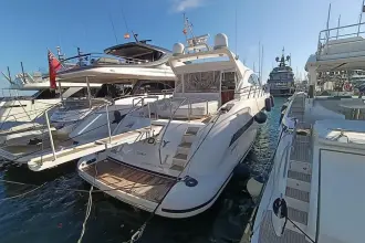 Mangusta 72 MANGUSTA 72