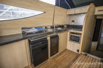 Thumbnail von Fairline Phantom 46
