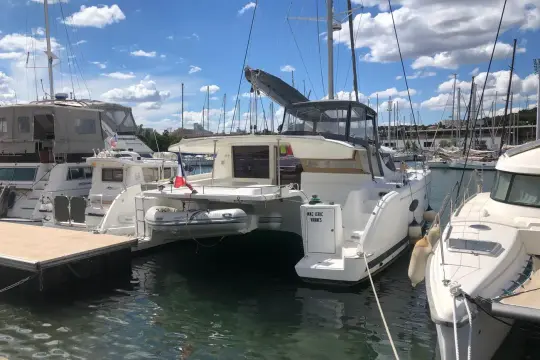 Fountaine Pajot Salina 48 Mat Leric