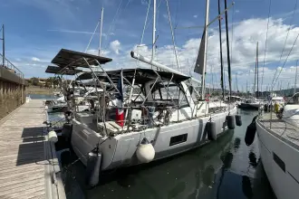 Thumbnail von Beneteau Oceanis 46.1 AZKENEAN
