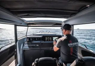 Thumbnail von Brabus Shadow 900 XC Cross Cabin Le Perle Noir