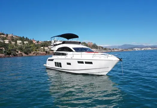 Fairline Squadron 48 S48