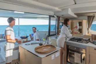 Thumbnail von Fountaine Pajot FP44