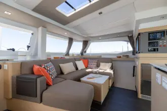 Thumbnail von Fountaine Pajot FP44