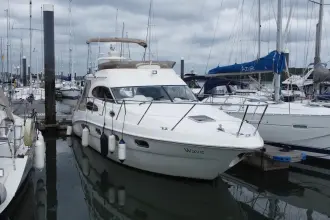 Sealine F37