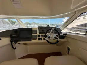 Thumbnail von Sealine F425