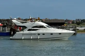 Fairline Phantom 38